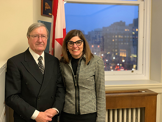 Federal Retirees' President Jean-Guy Soulière (left) and the Honourable Filomena Tassi (right).