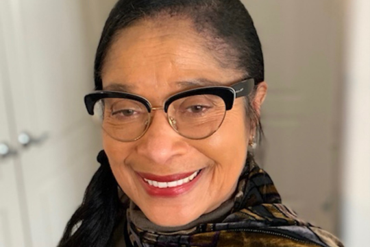 Le portrait de Sharon Ross