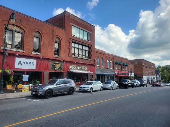 This is one side of downtown Bracebridge