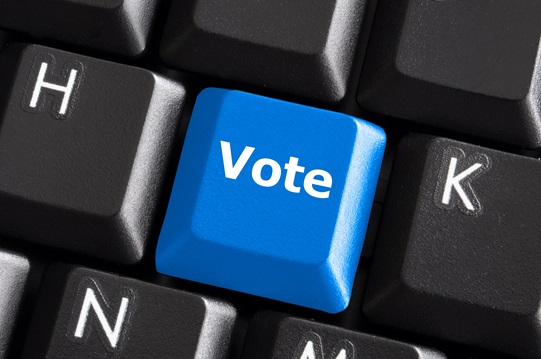 clavier avec touche de vote bleue